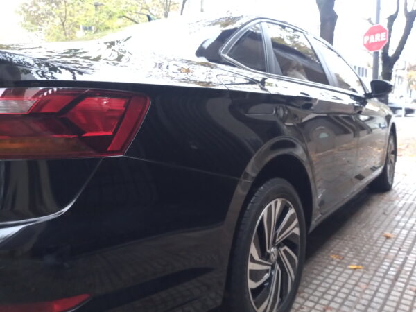 DISPONIBLE - Volkswagen Vento 1.4 Tsi Highline - 2019 - Imagen 7