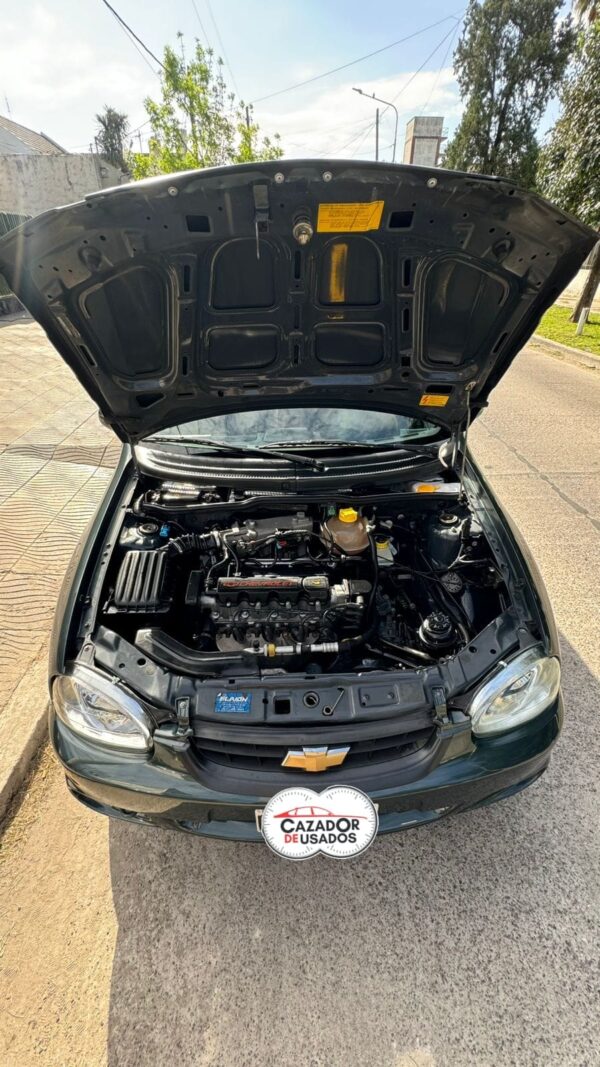 CORSA_CLASSIC_GLS_2009_135000_KM