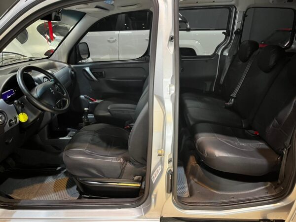 Citroen_Berlingo_multispace_1.6_xtr_hdi_92_cv