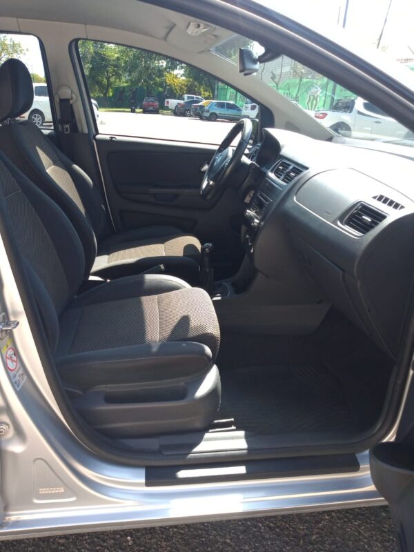 Volkswagen_suran_2012_highline_138.000_km