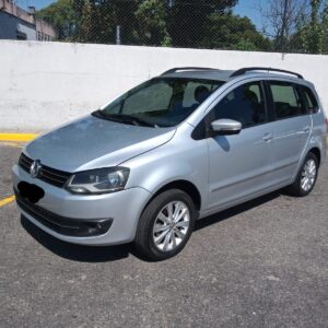 Volkswagen_suran_2012_highline_138.000_km