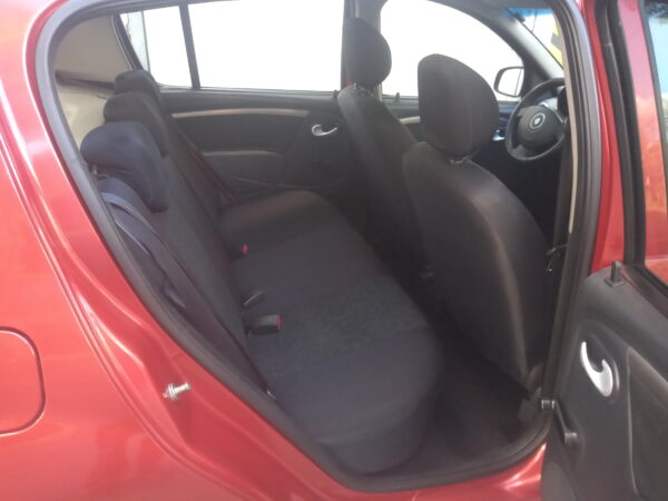 VENDIDO Renault - SANDERO 1.6 16V CONFORT - 2011 - Imagen 8