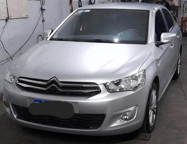 Citroën C-elysée 1.6 vti feel - 2017 - Imagen 2
