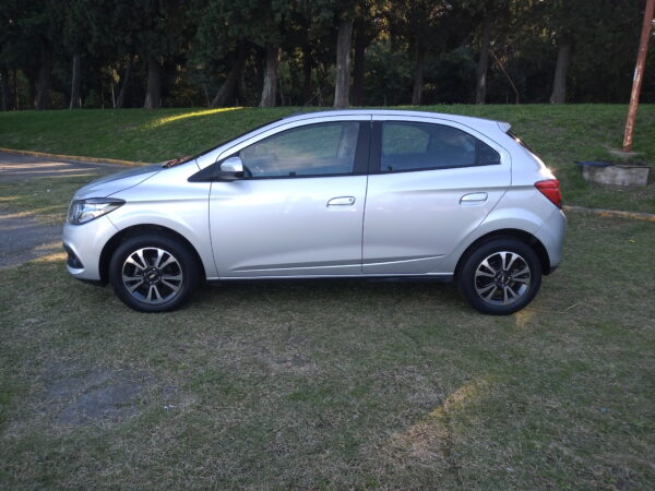 DISPONIBLE - Chevrolet Onix LTZ - 2016 - Imagen 2