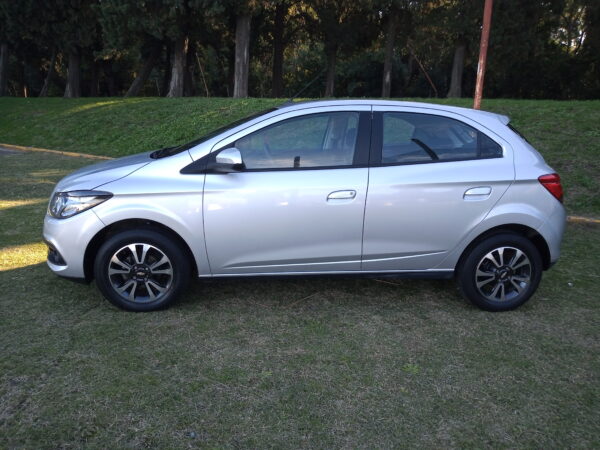 DISPONIBLE - Chevrolet Onix LTZ - 2016 - Imagen 10