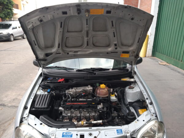 VENDIDO - Corsa GL 1.6 - 2007 - 90000 kms - Imagen 6