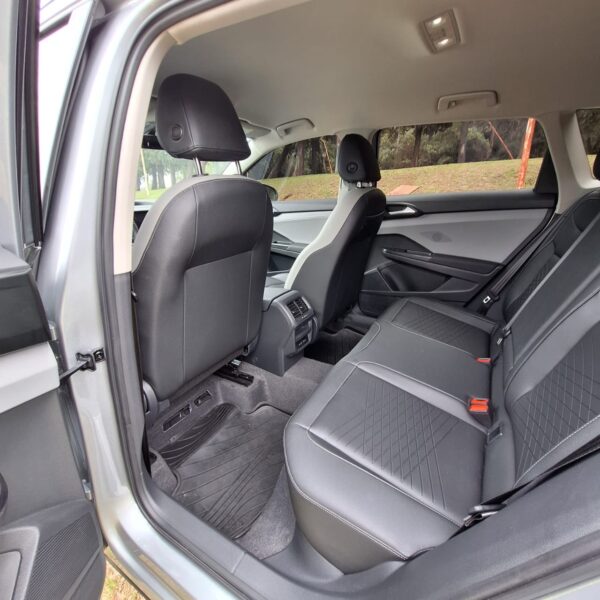 DISPONIBLE - VW Taos Confortline - 2024 - Imagen 5