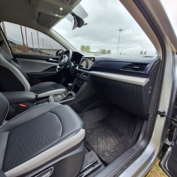 DISPONIBLE - VW Taos Confortline - 2024 - Imagen 7