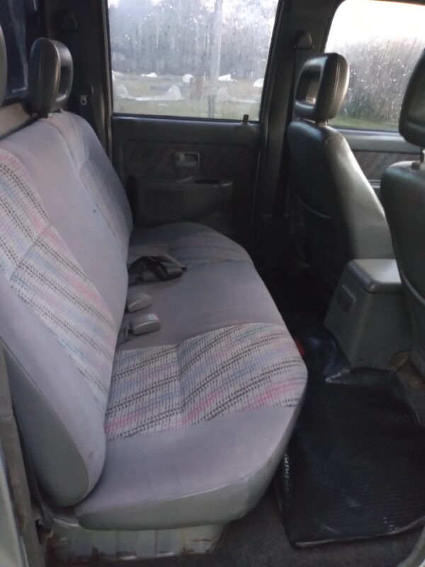 DISPONIBLE - Pick Up Isuzu 3.1 Turbo Diesel 4x4 - 2001 - Imagen 13