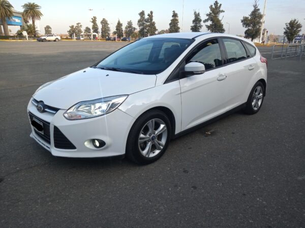 DISPONIBLE - Ford Focus 1.6 S - 2014 - Imagen 2