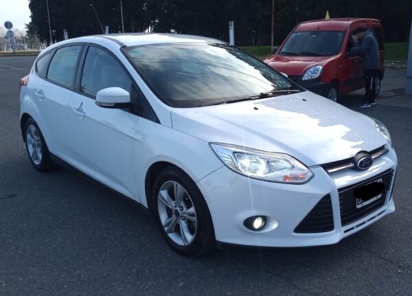 DISPONIBLE - Ford Focus 1.6 S - 2014