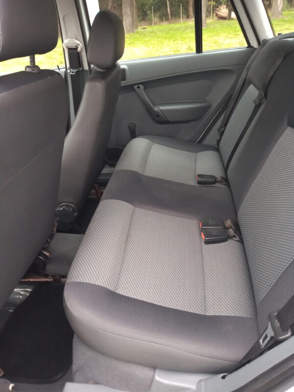 DISPONIBLE - VW Gol Power 1.4 - 2011 - Imagen 10