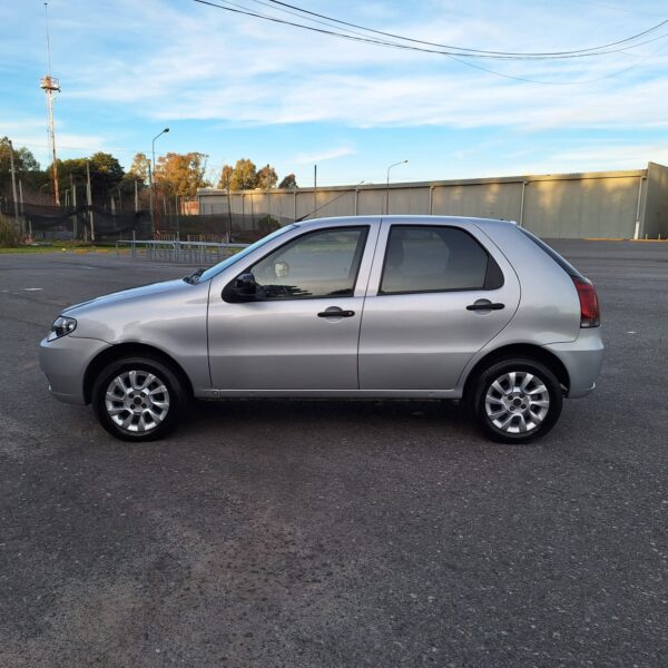 DISPONIBLE - Fiat Palio Top Fire 1.4 - 2017 - Imagen 3