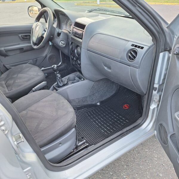 DISPONIBLE - Fiat Palio Top Fire 1.4 - 2017 - Imagen 8